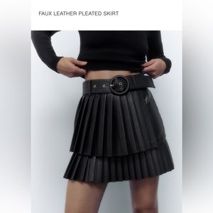 Zara faux leather pleated skirt
